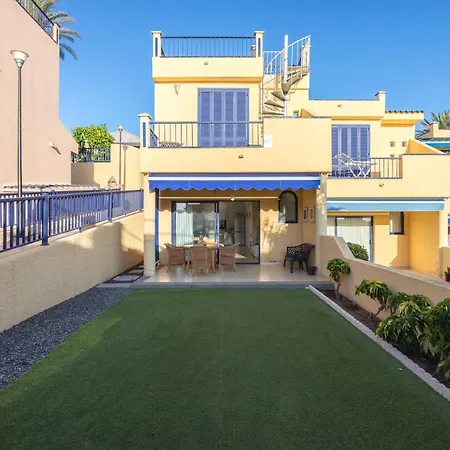 Дом отдыха Guestready - Meloneras Duplex With Terrace Сан-Бартоломе
