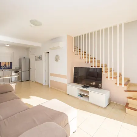 Casa de Férias Guestready - Meloneras Duplex With Terrace